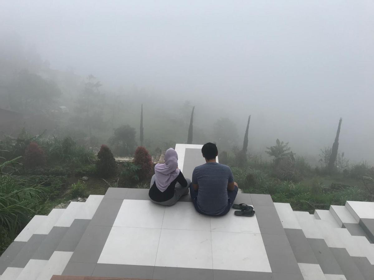 De Villa Cetho Karanganyar  외부 사진